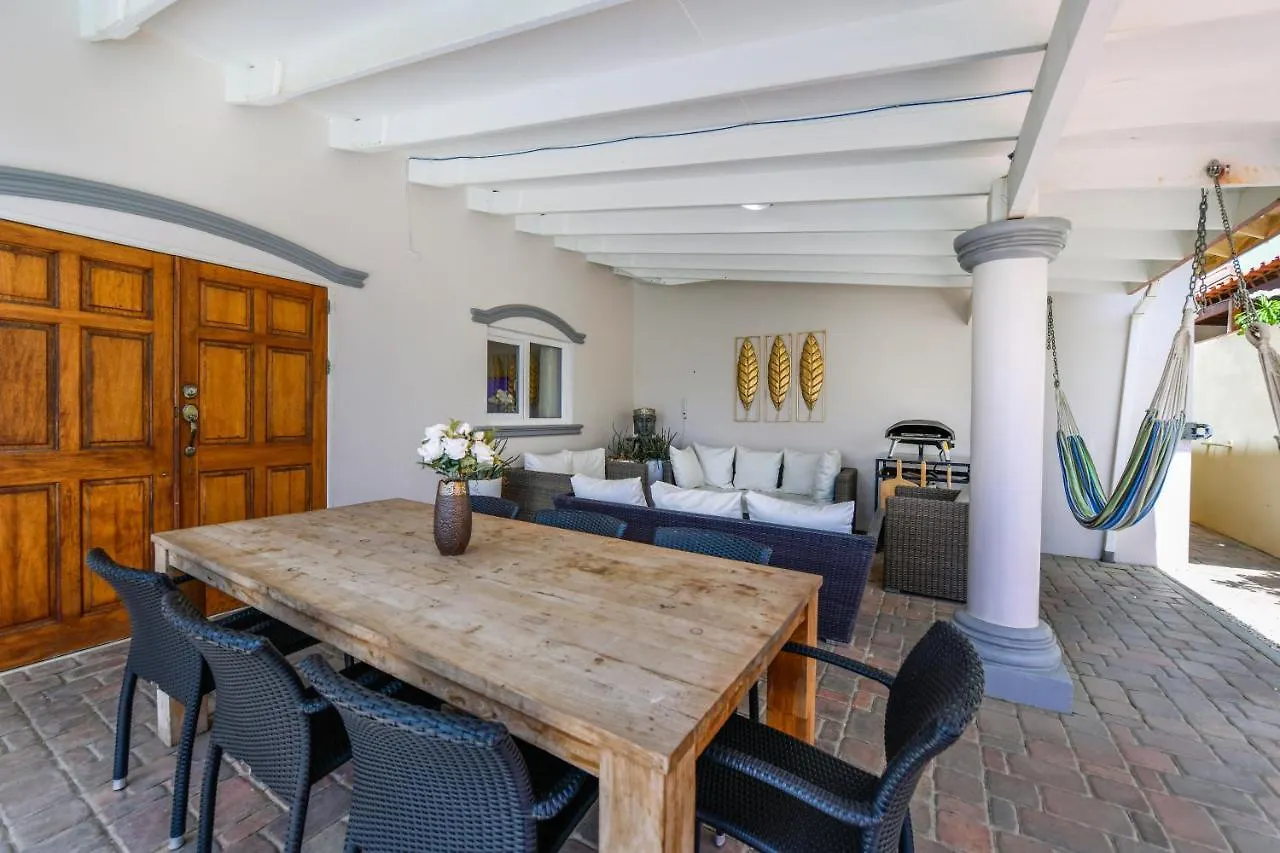 Villa Swiss Paradise With Private Pool Palm Beach 0*,  Aruba