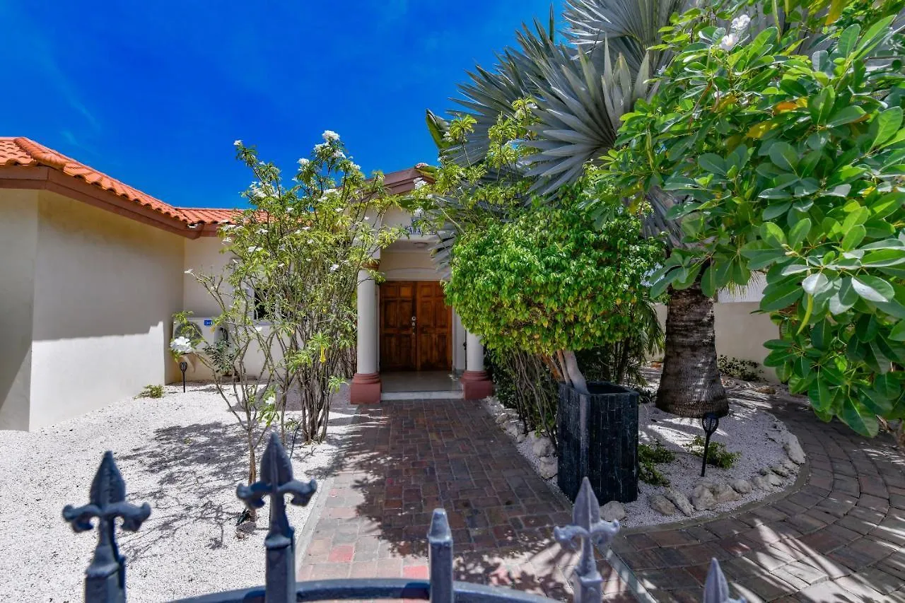 Villa Swiss Paradise With Private Pool Palm Beach