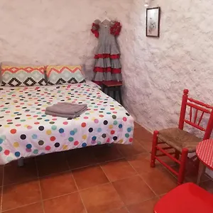 Cueva El Duende Homestay Granada